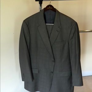 Men’s Hart Schaffer & Marx Gold Trumpeter Suit